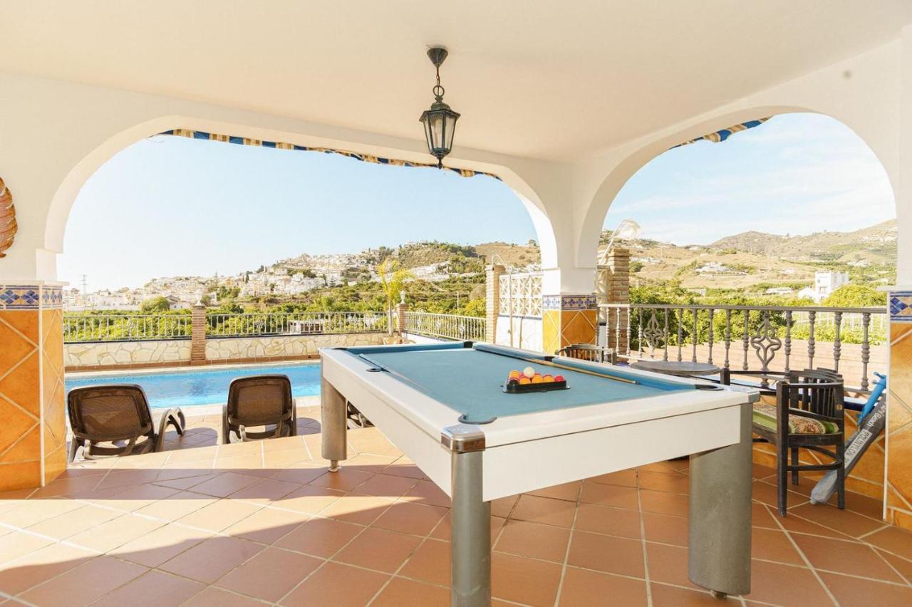 Villa Triana Nerja Exterior photo